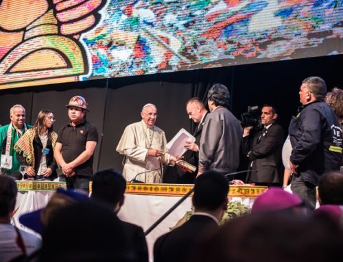 La larga tarde de Santa Cruz:   “el futuro de la humanidad está en su capacidad de organizarse”